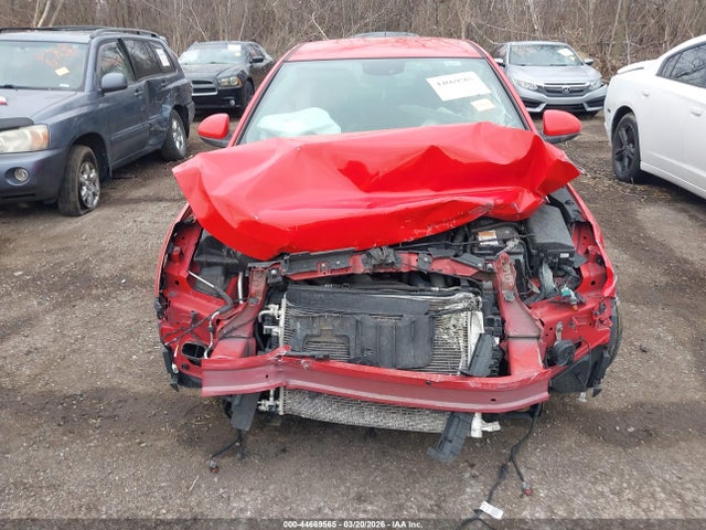 44669565 :رقم المزاد ، 1G1PE5SB9G7212482 vin ، 2016 Chevrolet Cruze Limited 1lt Auto مزاد بيع