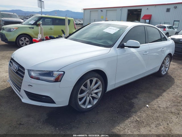 2013 Audi A4 2.0t Premium მანქანა იყიდება აუქციონზე, vin: WAUFFAFLXDN035876, აუქციონის ნომერი: 44669579