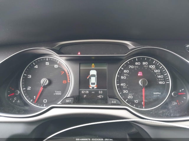 2013 Audi A4 2.0t Premium მანქანა იყიდება აუქციონზე, vin: WAUFFAFLXDN035876, აუქციონის ნომერი: 44669579