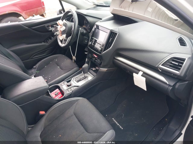 Продажа на аукционе авто 2019 Subaru Forester Premium, vin: JF2SKAEC7KH442159, номер лота: 44669580