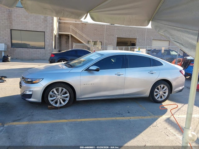 1G1ZD5ST0LF112033 Chevrolet Malibu Fwd Lt