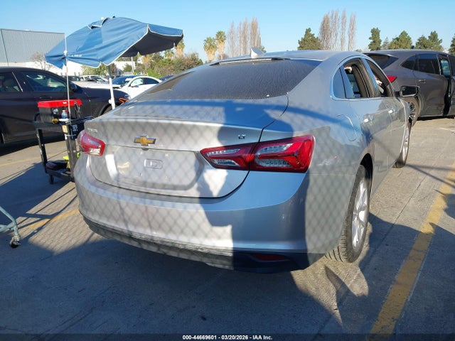 1G1ZD5ST0LF112033 Chevrolet Malibu Fwd Lt