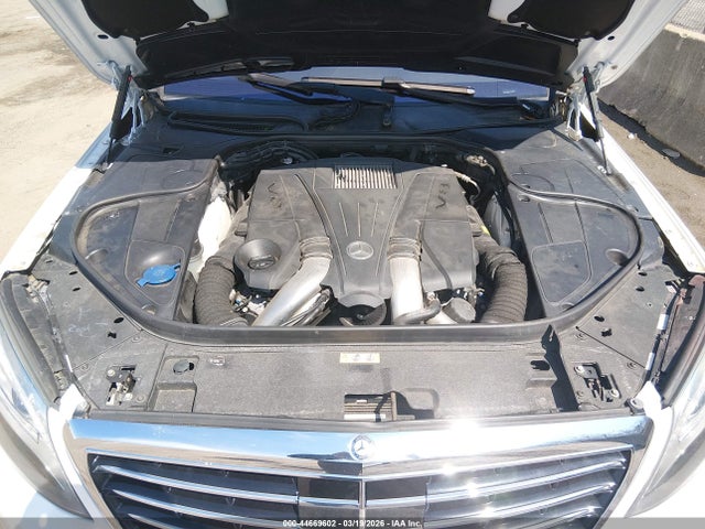 44669602 :رقم المزاد ، WDDUG8FB8FA148832 vin ، 2015 Mercedes-benz S 550 4matic مزاد بيع