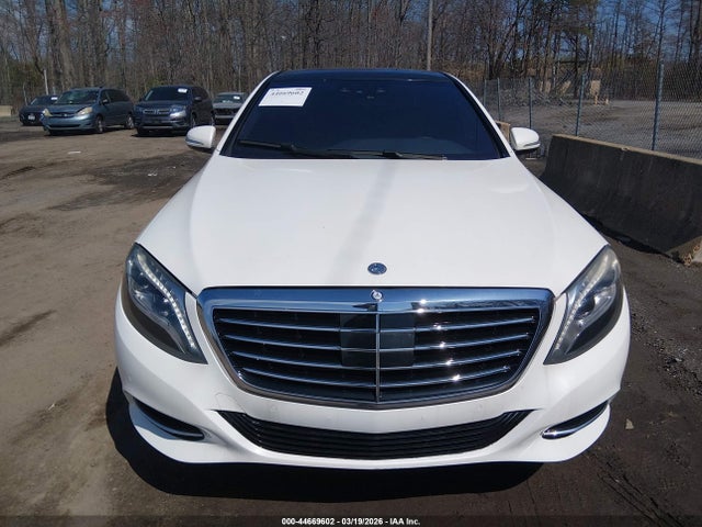 44669602 :رقم المزاد ، WDDUG8FB8FA148832 vin ، 2015 Mercedes-benz S 550 4matic مزاد بيع