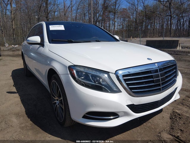 44669602 :رقم المزاد ، WDDUG8FB8FA148832 vin ، 2015 Mercedes-benz S 550 4matic مزاد بيع