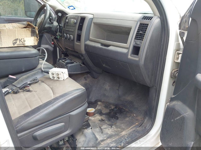 Продажа на аукционе авто 2011 Ram Ram 3500 Hd Chassis St/slt/laramie, vin: 3D6WF4CL4BG636063, номер лота: 44669603