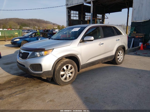 Продаж на аукціоні авто 2013 Kia Sorento Lx, vin: 5XYKT3A1XDG406716, номер лоту: 44669618