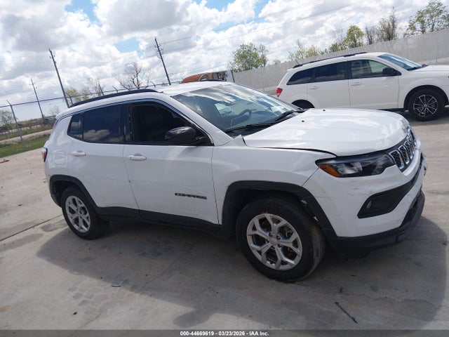 44669619 :رقم المزاد ، 3C4NJDBN3RT126131 vin ، 2024 Jeep Compass Latitude 4x4 مزاد بيع