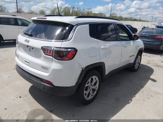 44669619 :رقم المزاد ، 3C4NJDBN3RT126131 vin ، 2024 Jeep Compass Latitude 4x4 مزاد بيع