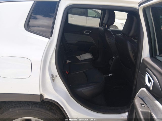 44669619 :رقم المزاد ، 3C4NJDBN3RT126131 vin ، 2024 Jeep Compass Latitude 4x4 مزاد بيع