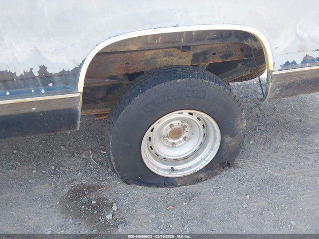 1989 CHEVROLET GMT-400 1GCDC14K4KE259087 Photo 5