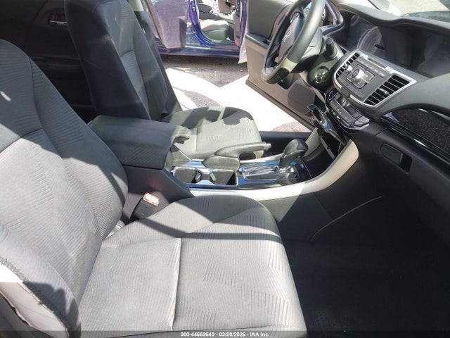 Aukcja sprzedaży 2017 Honda Accord Lx, vin: 1HGCR2F37HA195084, numer aukcji: 44669640
