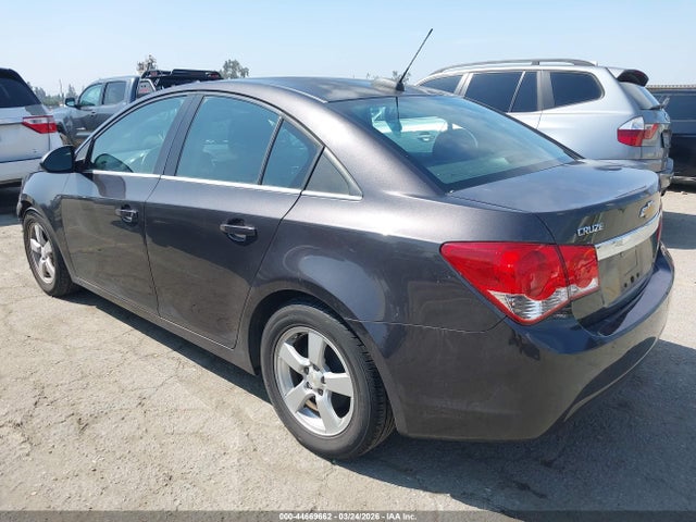 1G1PC5SB1F7132761 Chevrolet Cruze 1lt Auto
