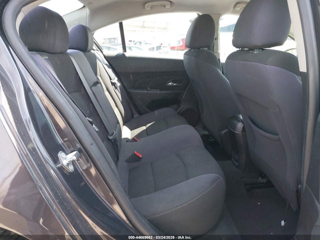 1G1PC5SB1F7132761 Chevrolet Cruze 1lt Auto
