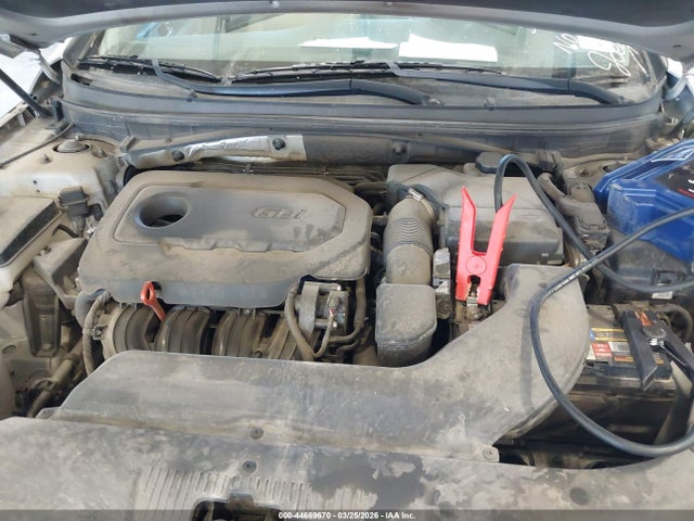 5NPE24AF3FH077886 Hyundai SONATA SE