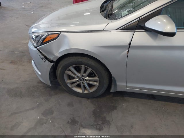 5NPE24AF3FH077886 Hyundai SONATA SE