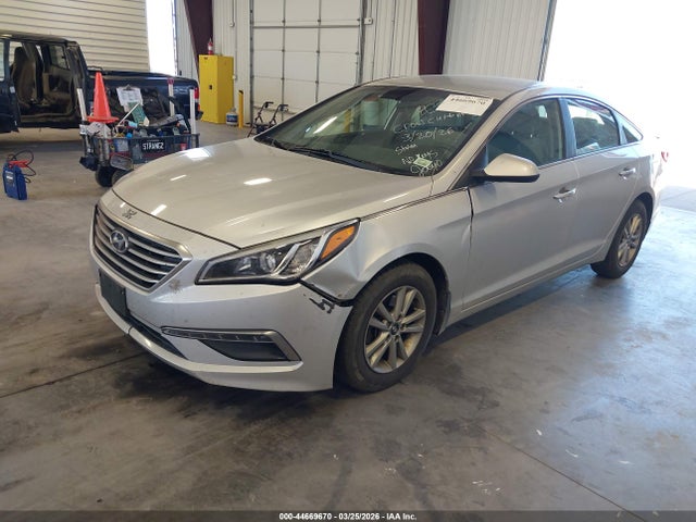 5NPE24AF3FH077886 Hyundai SONATA SE