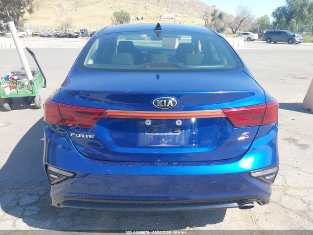 3KPF34AD8KE064677 KIA FORTE S