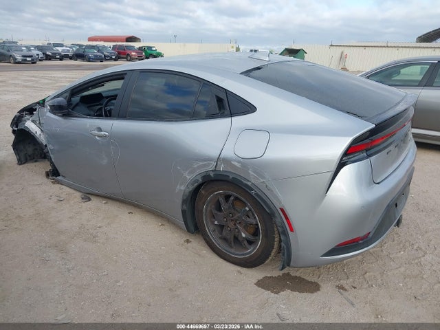 Toyota Prius Le Awd-e 2023 JTDADABU4P3000882 Image 3
