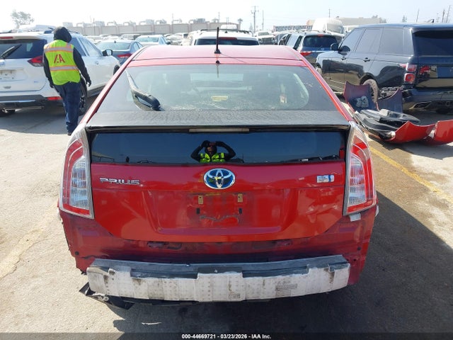 JTDKN3DU6E1792309 Toyota Prius Two