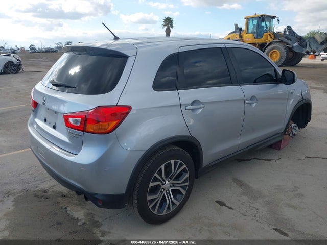 JA4AP3AU4GZ049012 Mitsubishi Outlander Sport 2.0 Es