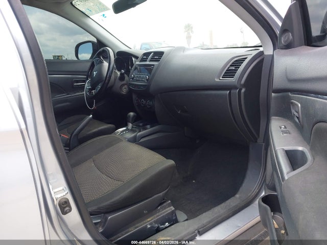JA4AP3AU4GZ049012 Mitsubishi Outlander Sport 2.0 Es