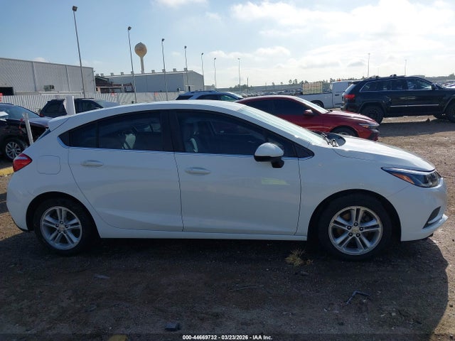 3G1BE6SM9HS523270 Chevrolet Cruze Lt Auto