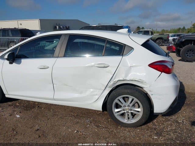 3G1BE6SM9HS523270 Chevrolet Cruze Lt Auto