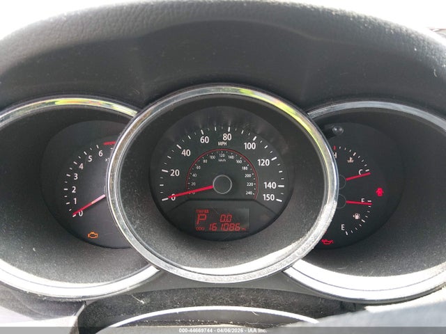 44669744 :رقم المزاد ، 5XYKT3A16BG076716 vin ، 2011 Kia Sorento Lx مزاد بيع
