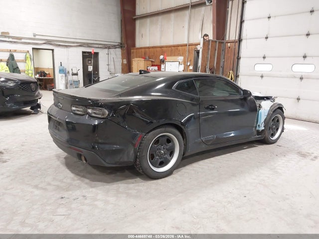 2021 CHEVROLET CAMARO 1G1FB1RS8M0105978 Photo 3