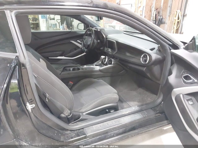 2021 CHEVROLET CAMARO 1G1FB1RS8M0105978 Photo 4