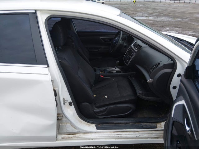 2017 NISSAN ALTIMA 1N4AL3AP7HC476349 Photo 4