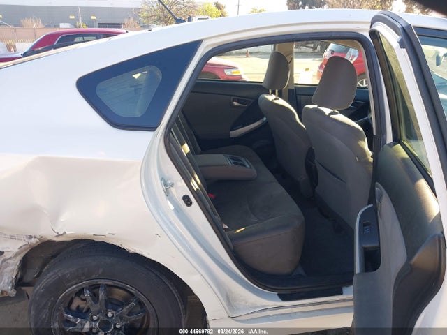 2015 TOYOTA PRIUS JTDKN3DU9F2002349 Photo 7