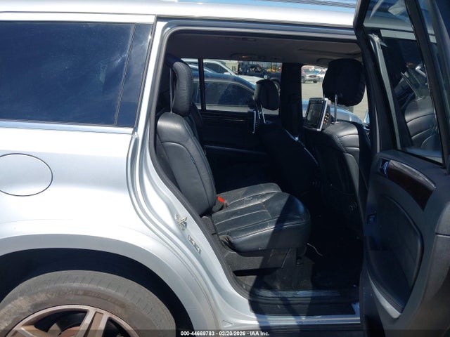 2011 Mercedes-benz Gl 550 4matic მანქანა იყიდება აუქციონზე, vin: 4JGBF8GE4BA706419, აუქციონის ნომერი: 44669783