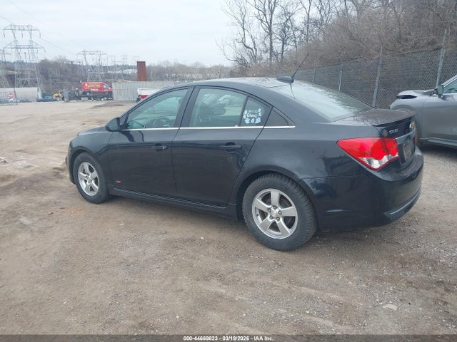 Chevrolet Cruze 1lt Auto 2015 1G1PC5SB3F7186921 Image 3