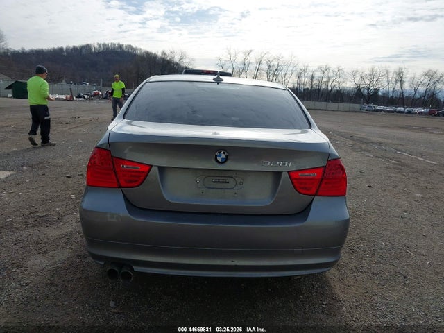 Auction sale of the 2011 Bmw 328i Xdrive, vin: WBAPK5G57BNN30833, lot number: 44669831