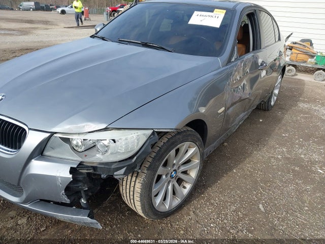 Auction sale of the 2011 Bmw 328i Xdrive, vin: WBAPK5G57BNN30833, lot number: 44669831