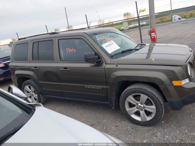 2015 Jeep Patriot Latitude მანქანა იყიდება აუქციონზე, vin: 1C4NJPFB4FD342721, აუქციონის ნომერი: 44669843