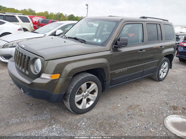 2015 Jeep Patriot Latitude მანქანა იყიდება აუქციონზე, vin: 1C4NJPFB4FD342721, აუქციონის ნომერი: 44669843