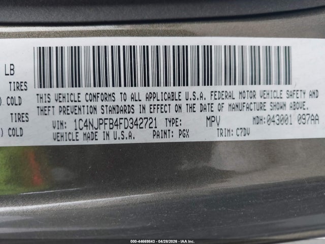 2015 Jeep Patriot Latitude მანქანა იყიდება აუქციონზე, vin: 1C4NJPFB4FD342721, აუქციონის ნომერი: 44669843