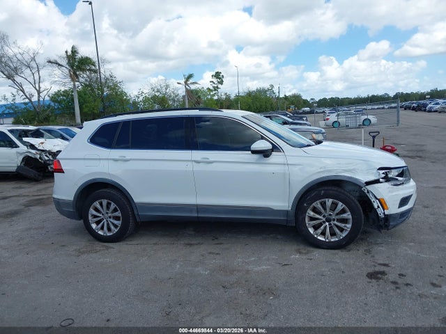 44669844 :رقم المزاد ، 3VV3B7AX5JM054969 vin ، 2018 Volkswagen Tiguan 2.0t Se/2.0t Sel مزاد بيع