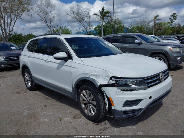 44669844 :رقم المزاد ، 3VV3B7AX5JM054969 vin ، 2018 Volkswagen Tiguan 2.0t Se/2.0t Sel مزاد بيع