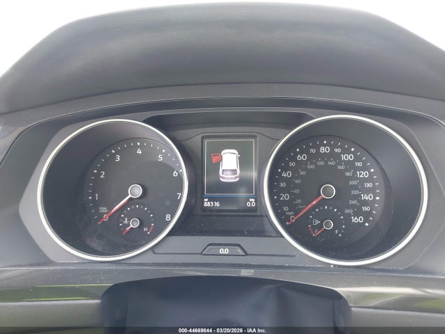 44669844 :رقم المزاد ، 3VV3B7AX5JM054969 vin ، 2018 Volkswagen Tiguan 2.0t Se/2.0t Sel مزاد بيع