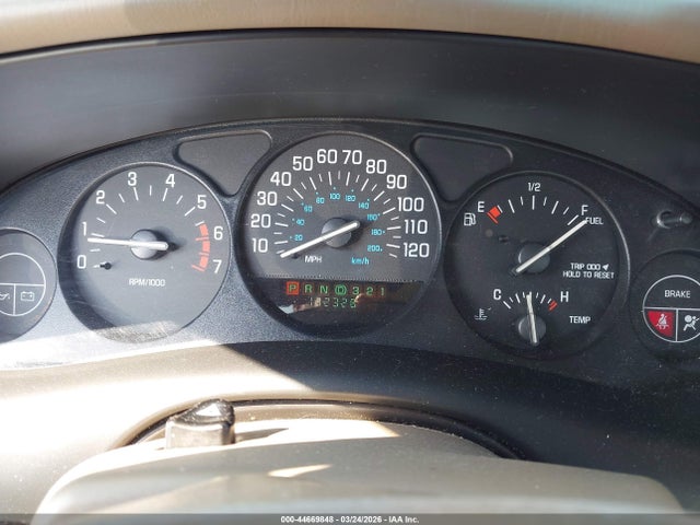 44669848 :رقم المزاد ، 2G4WB52K131148047 vin ، 2003 Buick Regal Ls مزاد بيع