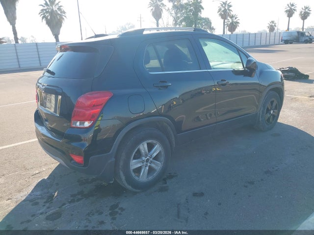 3GNCJLSB8LL232970 Chevrolet Trax Fwd Lt