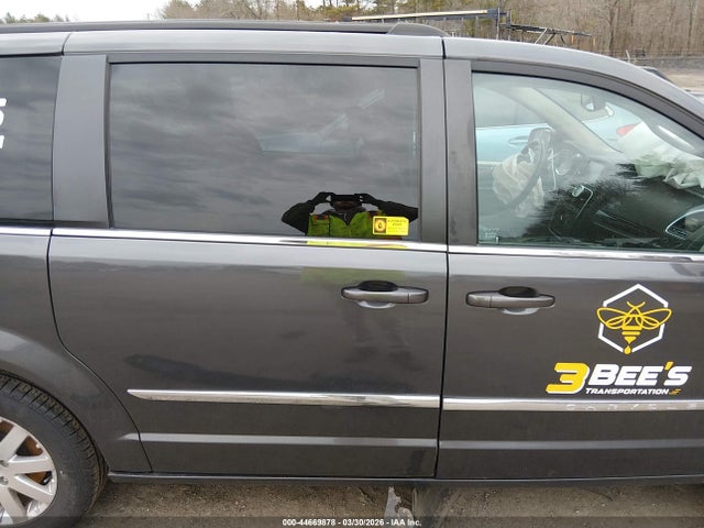 Продажа на аукционе авто 2016 Chrysler Town & Country Touring, vin: 2C4RC1BG4GR187564, номер лота: 44669878