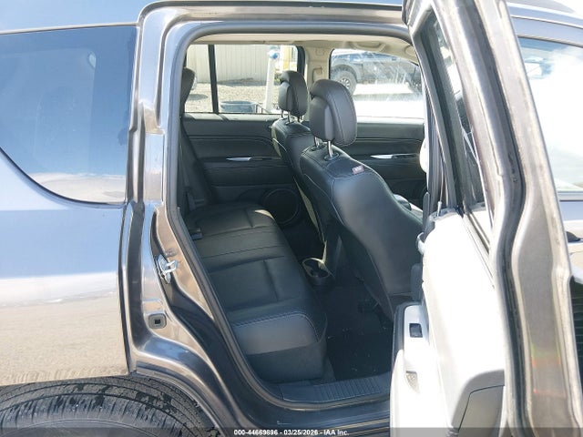 Jeep Compass High Altitude Edition 2016 1C4NJDEB7GD708463 Image 8