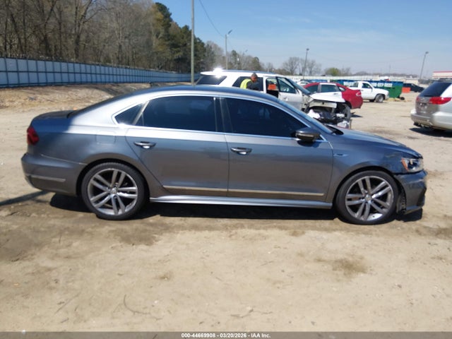 44669908 :رقم المزاد ، 1VWDT7A34HC076113 vin ، 2017 Volkswagen Passat 1.8t R-line مزاد بيع