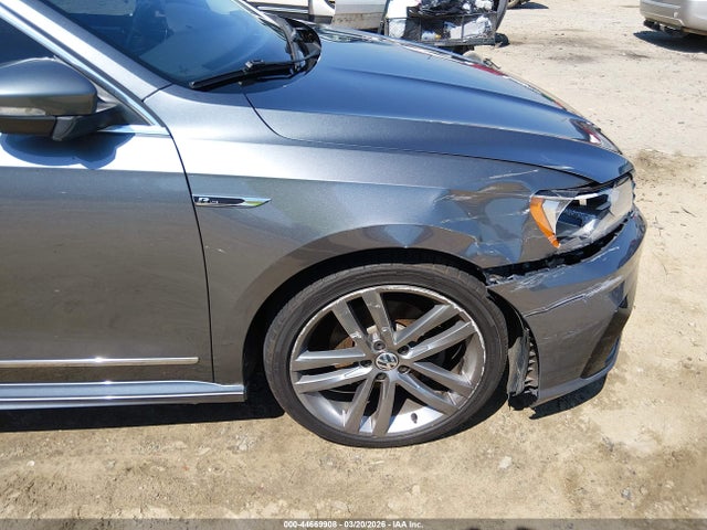 44669908 :رقم المزاد ، 1VWDT7A34HC076113 vin ، 2017 Volkswagen Passat 1.8t R-line مزاد بيع