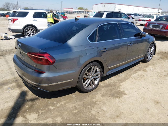 44669908 :رقم المزاد ، 1VWDT7A34HC076113 vin ، 2017 Volkswagen Passat 1.8t R-line مزاد بيع